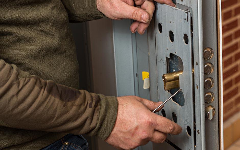 ouverture de porte blindée serrurier Servon